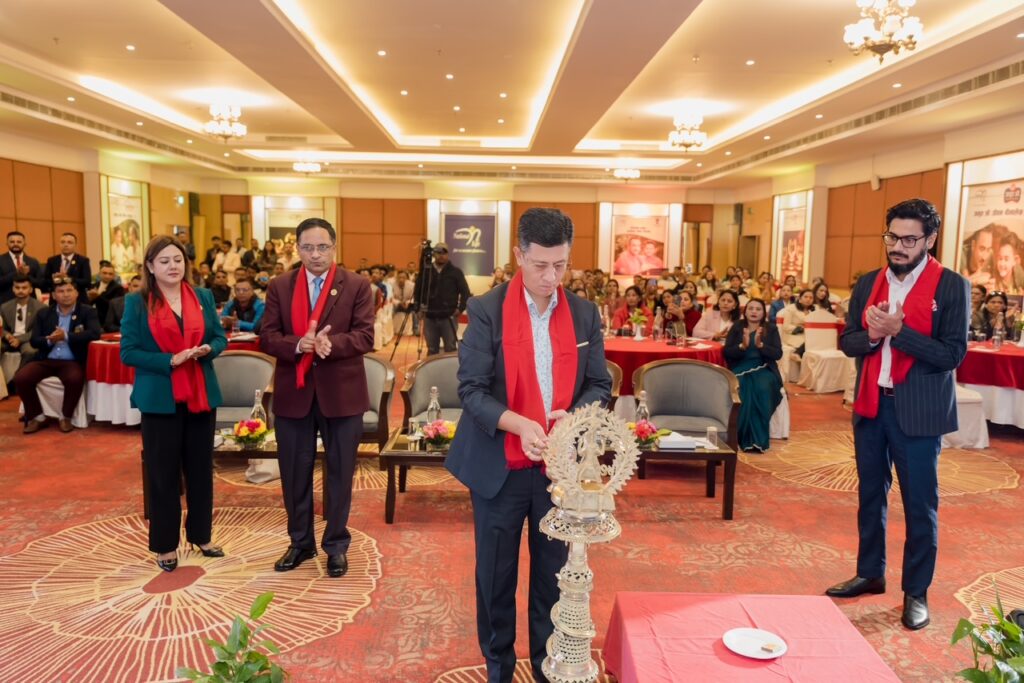 महानायक राजेश हमालको उपस्थितीमा नेशनल लाइफको ‘सफलता शुरुवात’ कार्यक्रम भव्य रुपमा सम्पन्न