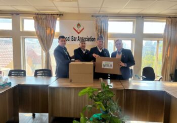 कामना सेवा विकास बैंकद्वारा नेपाल बार एशोसिएशनलाई कम्प्युटर सहयोग