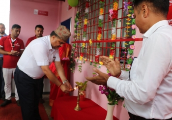 कञ्चनपुर भन्सार कार्यालयमा एन आई सी एशियाको काउण्टर सञ्चालनम