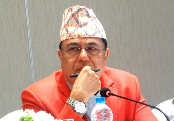 मुद्दा मामिला गर्दै हिँडेका बैंक र बैंकर बिरुद्ध फेरि मर्जरको डण्डा