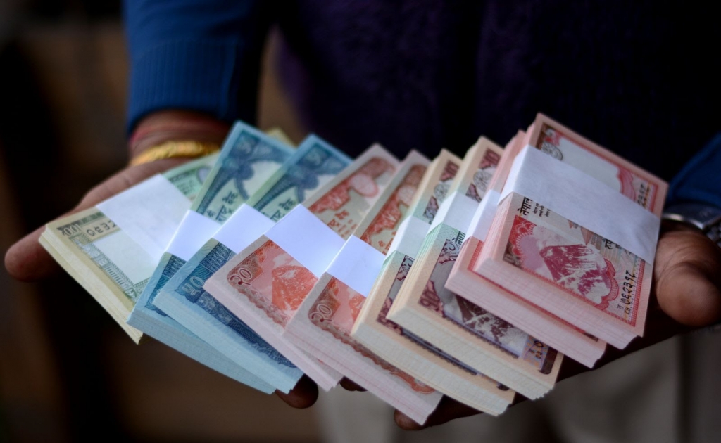 दशैंमा साढे ९ अर्ब साटियो