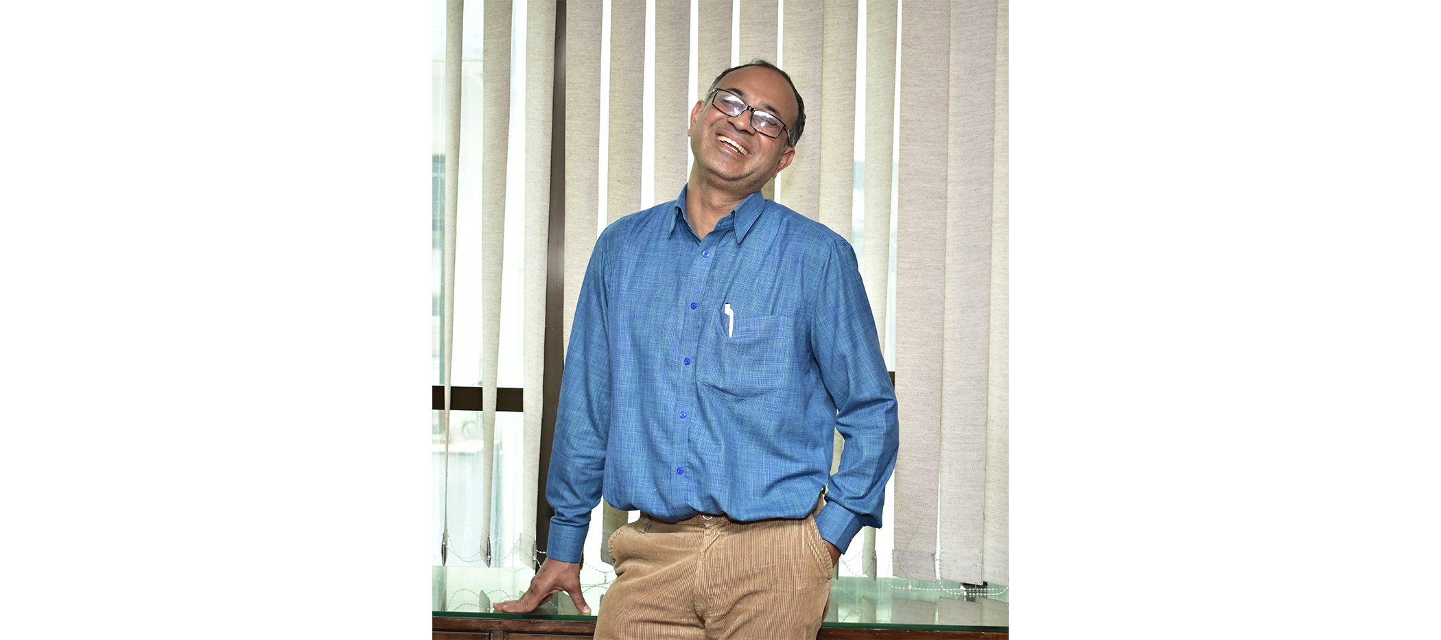 मन्त्री र सभासदकै अगाडी गर्भनरको किन धज्जी उडाए बैंकर भुवन दाहालले ?