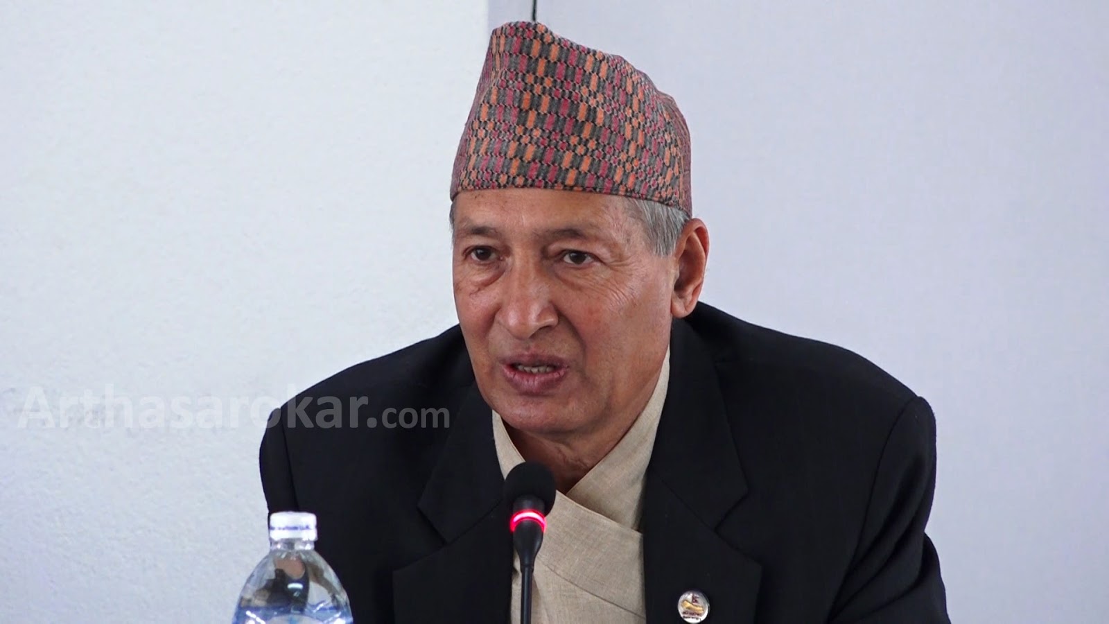 राष्ट्रियसभाको सदस्यमा अर्थमन्त्रीमा खतिवडाको निरन्तरता  ?