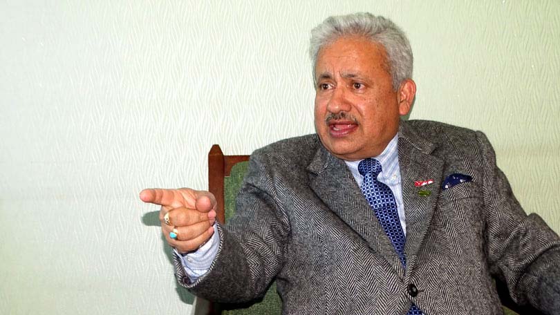 सीइओ सञ्चालक हुँदाको पीडा र यसले उब्जाएका सयौं प्रश्न ?