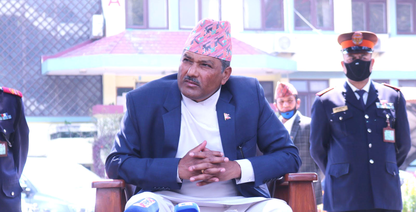 संसदलाई गभर्नरको ब्रिफिङः कर्जा प्रवाह बढी हुँदा तरलता अभाव भयो