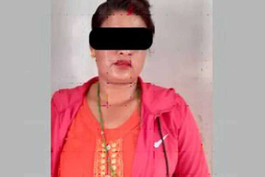 पैसा नभएको चेक दिएर बैंकिङ कसुरमा दोषी ठहरिएकी एक महिला पक्राउ