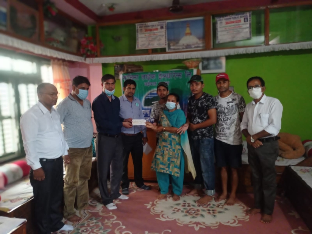 सानिमा लाइफद्वारा २० लाख ७० हजार रुपैयाँ मृत्यु दाबी भुक्तानी