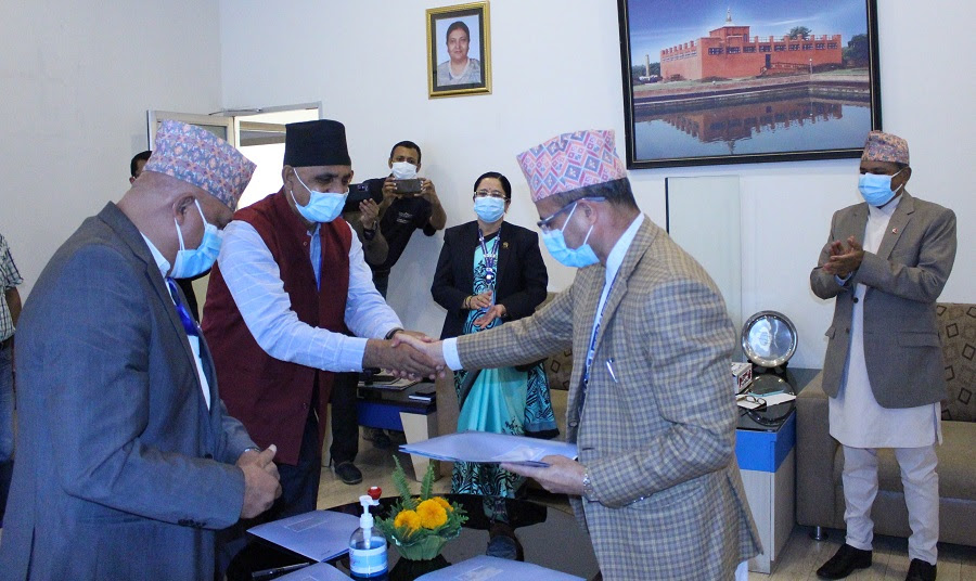 राष्ट्र बैंक र त्रिभुवन विश्वविद्यालयबीच शोधवृत्तिसम्बन्धी समझदारी