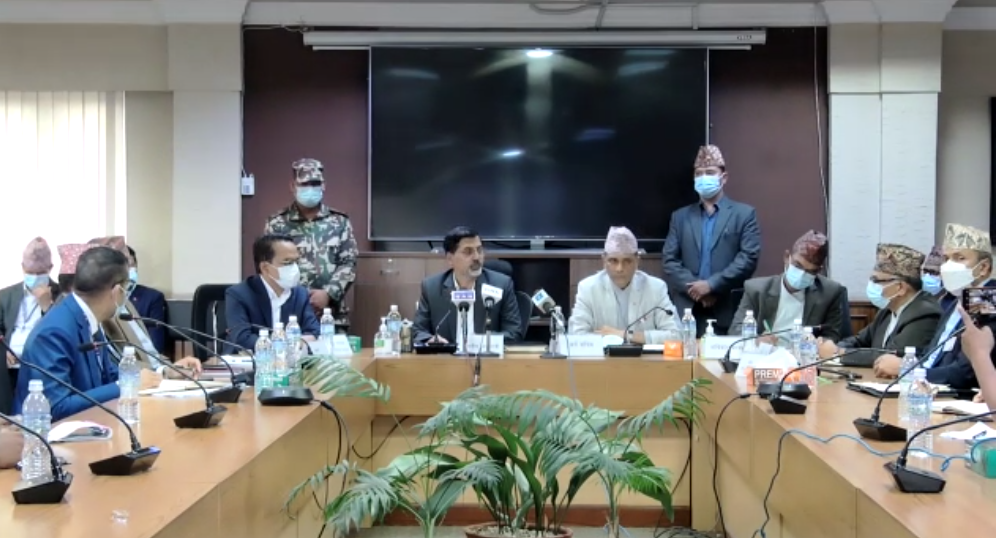 कोरोना बीमाको दाबी भुक्तानीमा अर्थमन्त्रीको राय : एक दुई अर्ब भए हामी दिन्थ्यौ, ११ अर्बको दायित्व छ!