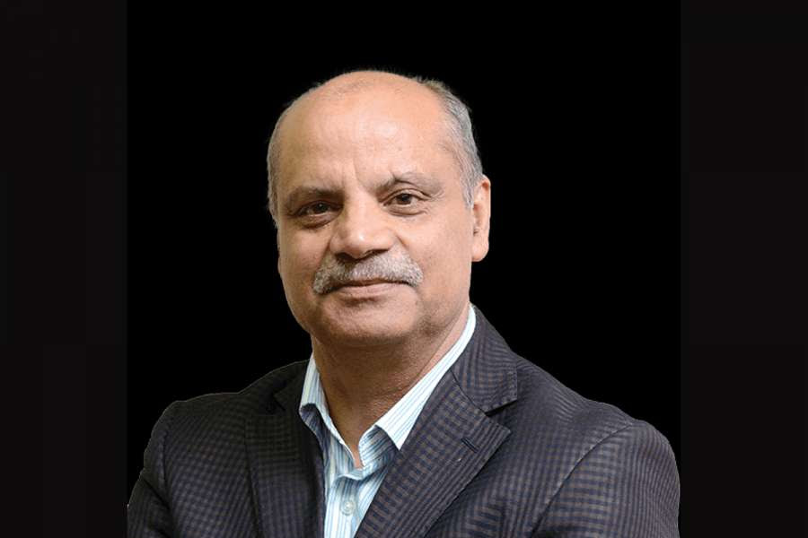 नबिलका अध्यक्ष पौडेल सुप्रवल जनसेवाश्री (चतुर्थ) बाट विभुषित