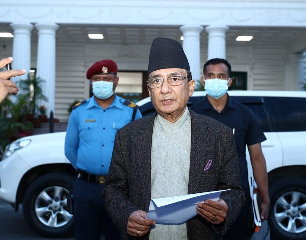 युवराज खतिवडासहित राजनीतिक नियुक्ति गरिएका सबै राजदूतहरुलाई फिर्ता बोलाउने सरकारको निर्णय