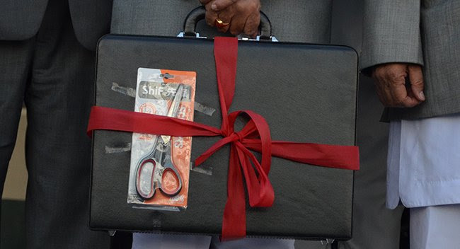 राष्ट्रपतिबाट बजेट प्रमाणीकरण, सात दिनदेखि बेखर्ची सरकारलाई खर्च गर्ने बाटो खुल्यो