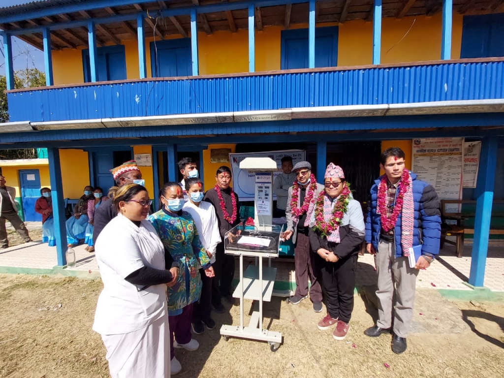 ज्योति विकास बैंकद्वारा खोटाङ र सिन्धुलीका अस्पताललाई बेबी वार्मर (न्यानो नानी) प्रदान