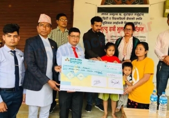 यूनियन लाइफद्धारा २१ लाख १२ हजार रुपैयाँ मृत्यु दाबी भुक्तानी