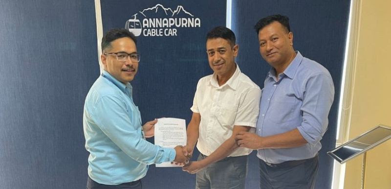 माछापुच्छ्रे बैंकका ग्राहकले अन्नपुर्ण केबुलकार चढ्दा १० प्रतिशत छुट पाउने