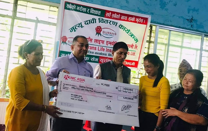 गुराँस लाइफद्वारा बिमितलाई ५२ लाख ५५ हजार भुक्तानी