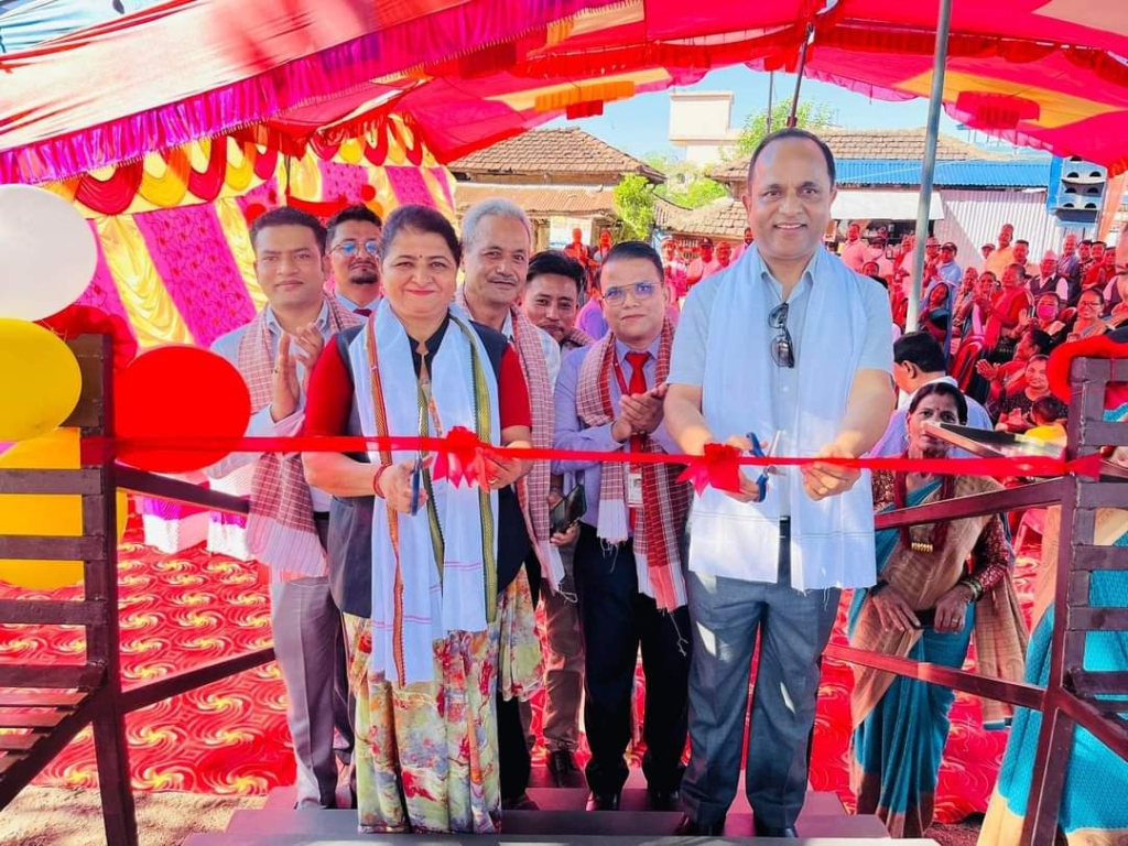 सन्राइज बैंकद्वारा सुनवलको नवलपरासीमा चौतारी निर्माण