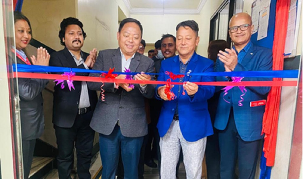 गोर्खाज फाइनान्सको पोखरा शाखा उद्घाटन