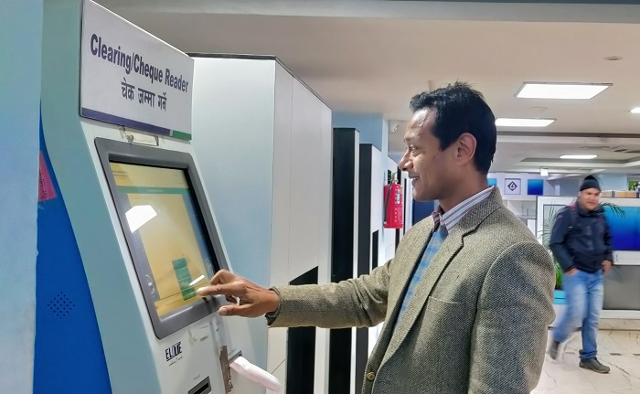 बीओकेद्धारा क्लियरिङ्गका चेक मेसिनबाट जम्मा गर्ने सेवाको शुरुवात