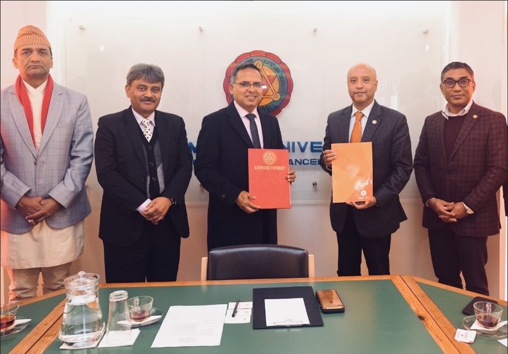 लक्ष्मी बैंकद्वारा महिलाका लागि छात्रवृत्ति कार्यक्रम, विपन्न महिलालाई केयुमा पढ्न सहयोग गर्न