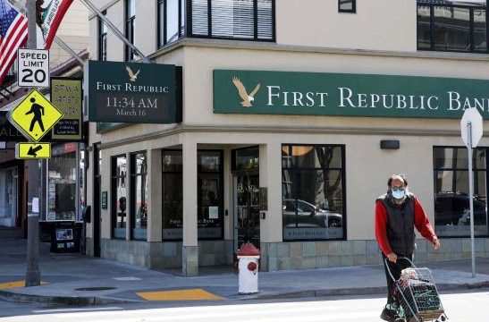 अमेरिकी बैंकिङ क्षेत्रमा अर्को ठूलो धक्काः सिलिकन र सिग्नेचरपछि फर्स्ट रिपब्लिक बैंक पनि टाँट पल्टियो