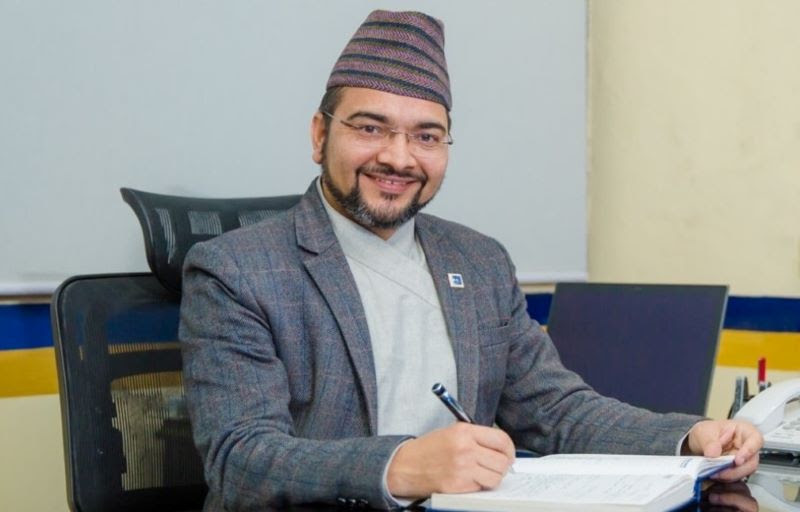 सामान्य बैंकिङ अभ्याससम्म नबुझी कुनै पेसाकर्मीलाई दुःख दिनु गलतः मनोज ज्ञवाली