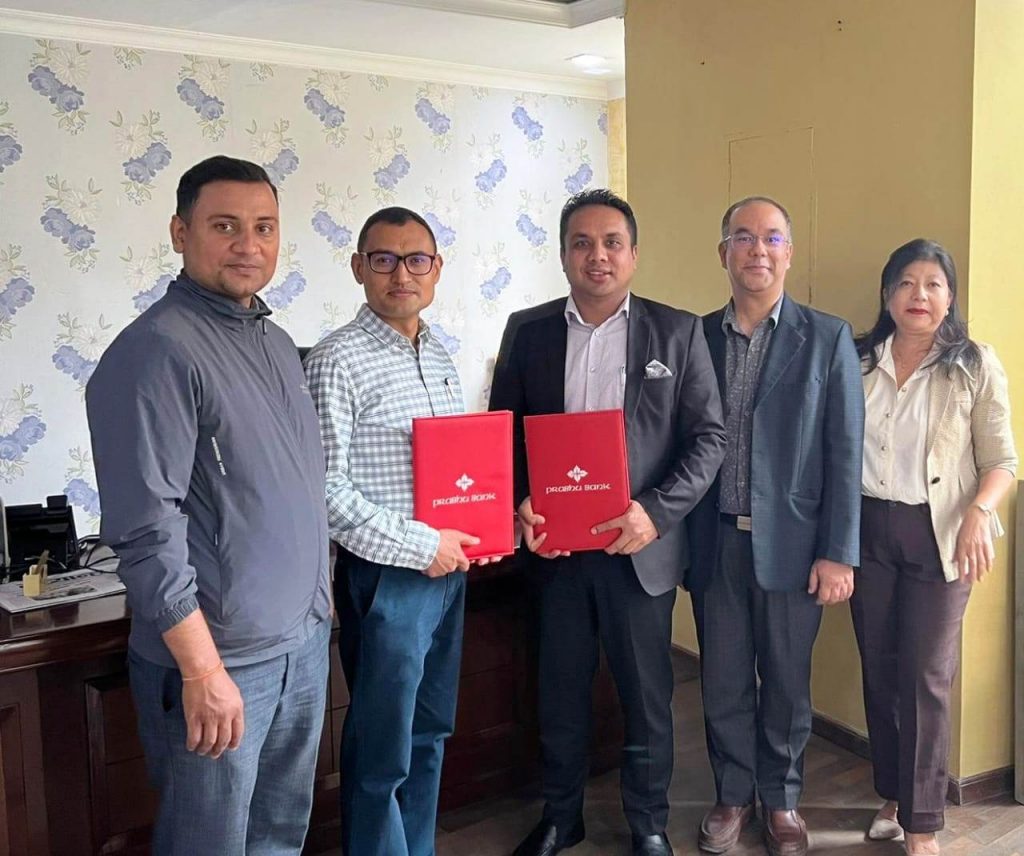 प्रभु बैंकका ग्राहक तथा कर्मचारीलाई स्वस्तिक हेल्थ केयरको स्वास्थ सेवामा विशेष छुट