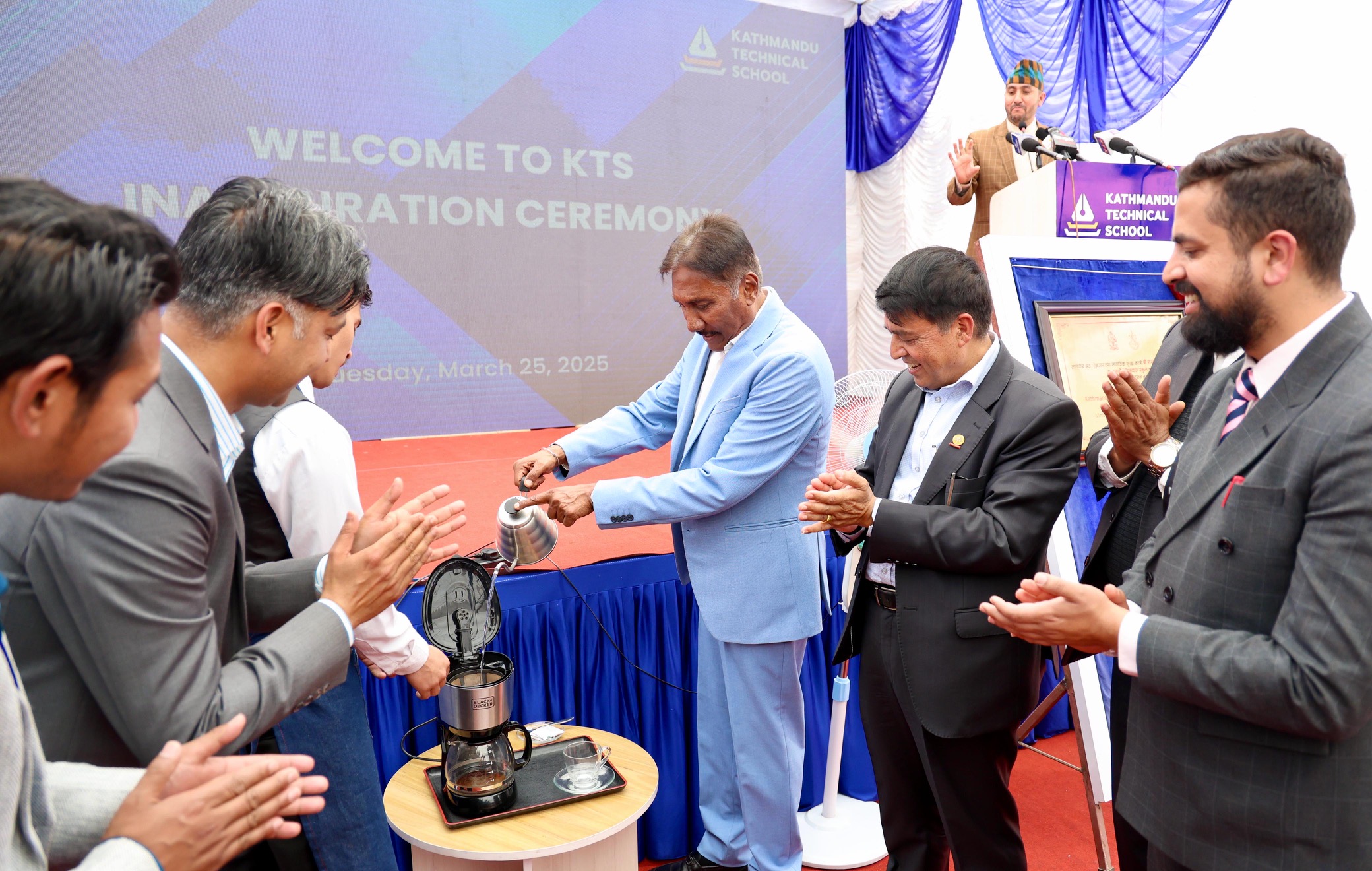 आइएमई ग्रुप र आईएक्सआई कर्पको संयुक्त लगानीमा काठमाडौँ टेक्निकल स्कुल  सञ्चालनमा, श्रम मन्त्री भण्डारीद्वारा उदघाटन