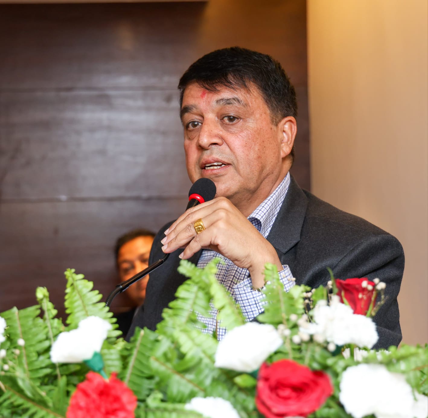 वैदेशिक रोजगारीमा रहेका नेपालीहरूलाई नेपालमा लगानी गर्न अध्यक्ष ढकालको आग्रह