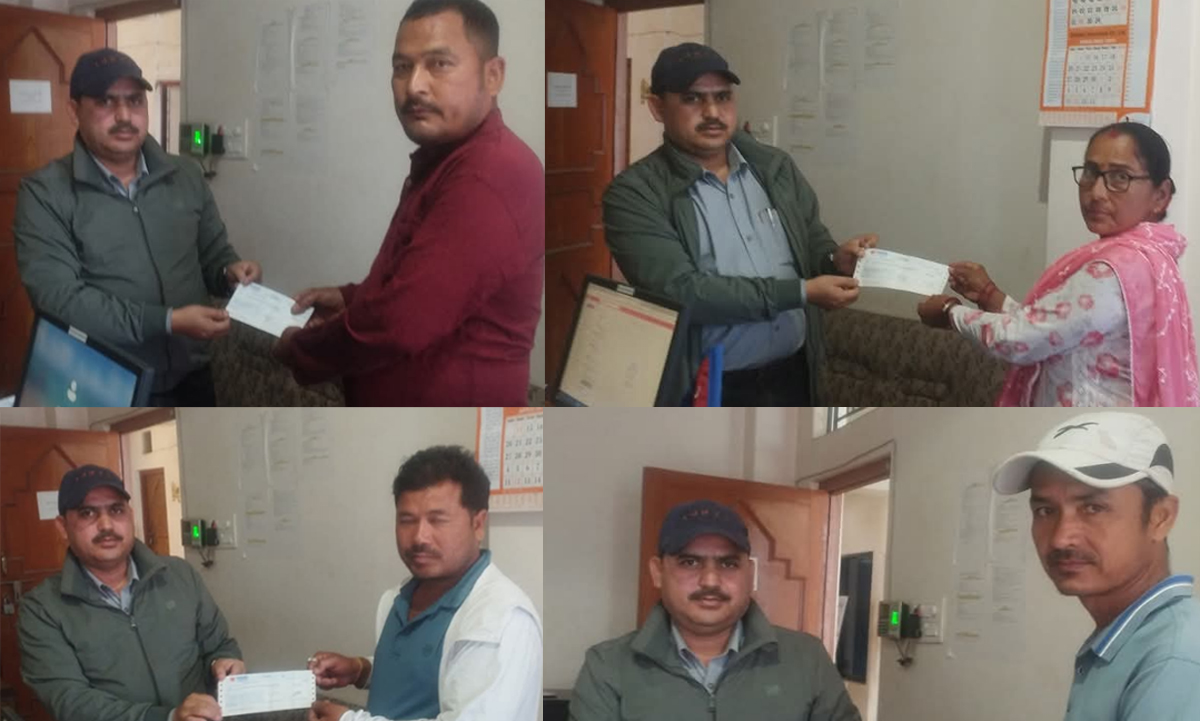 शिखर इन्स्योरेन्सद्वारा कैलालीका केरा किसानलाई बीमा दावी हस्तान्तरण