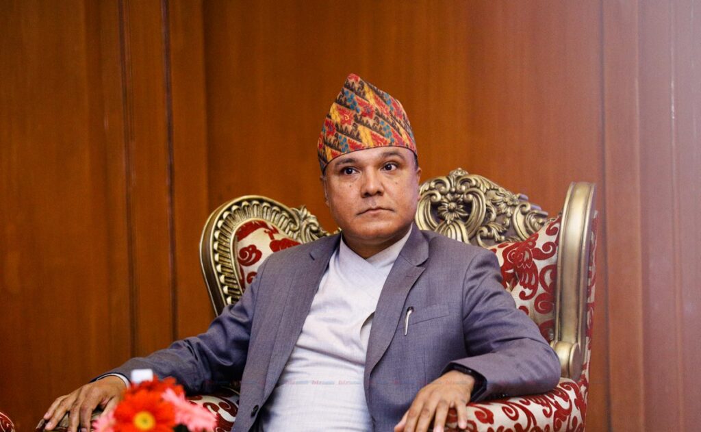 कामु गभर्नरको जिम्मेवारी बमबहादुर मिश्रलाई