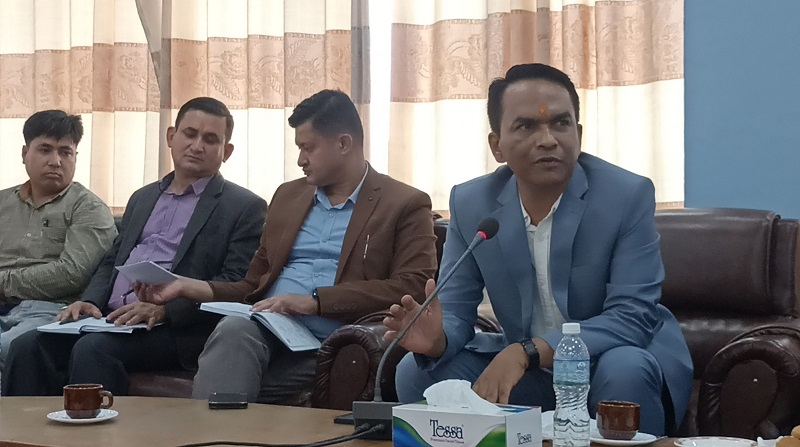 बैंकहरुले ग्राहकलाई ठगी गरेको पाइए तुरुन्त कारबाही हुन्छः गभर्नर