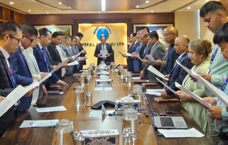 नेपाल एसबिआई बैंकको ३२औं वार्षिकोत्सव सम्पन्न, रक्तदान र ह्वीलचेयर वितरण