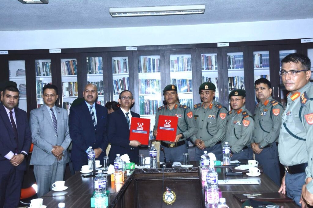 सन नेपाल लाइफ इन्स्योरेन्सद्वारा सशस्त्र प्रहरीबल हल्चोक नेपाललाई उद्धार सामग्री हस्तान्तरण