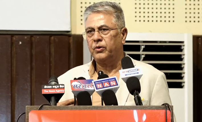 अर्थतन्त्र चलायमान बनाउन सरकारले व्यक्तिको खातासम्मै पैसा पठाउन सक्नुपर्छ : पूर्वगभर्नर नेपाल