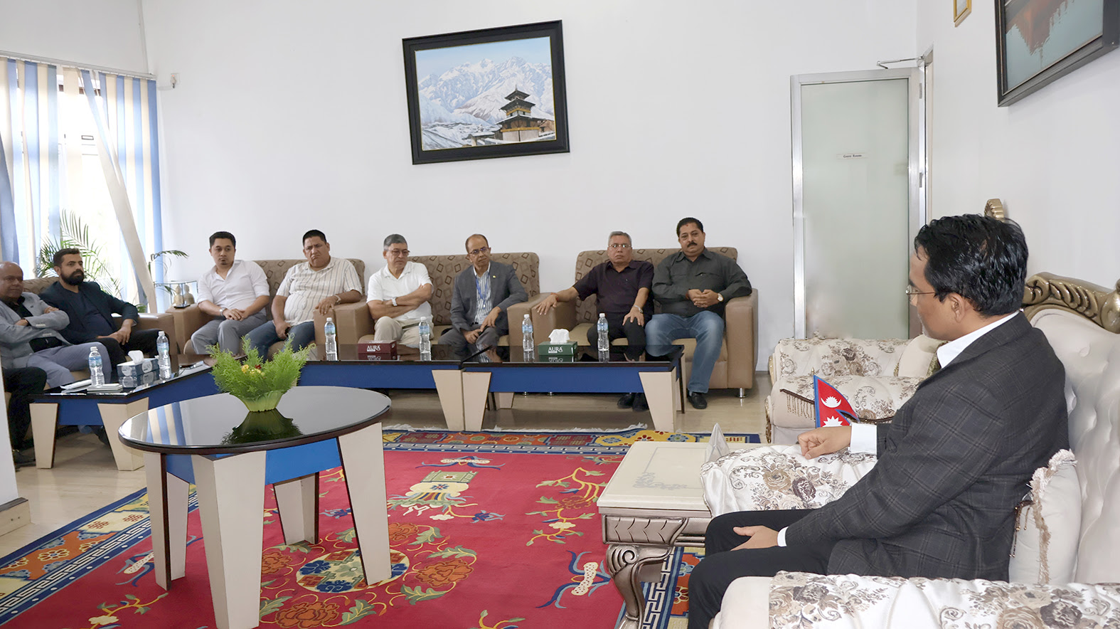 गभर्नर पौडेलसामु उद्योगीले मागे मनोबल उकास्ने प्याकेज