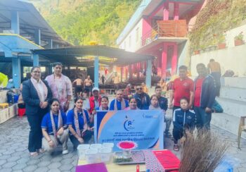 सिटिजन लाइफ म्याग्दी शाखाद्वारा तातोपानी कुण्डमा सरसफाई तथा अन्य सामग्री वितरण