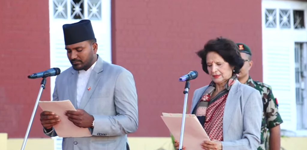 दुई मन्त्रीले लिए शपथ