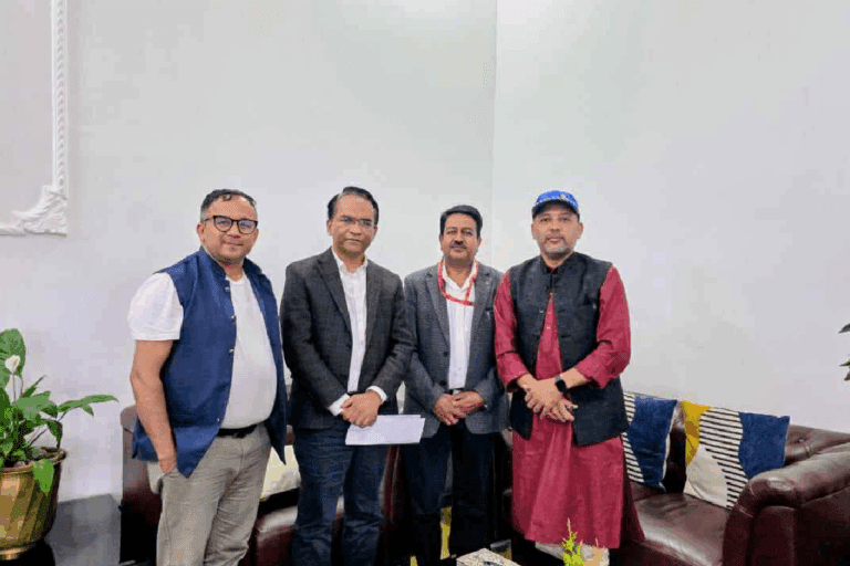 गभर्नर पौडेलसँग लगानीकर्ताको भेट: २५ करोडको सीमा हटाउने, लाभांश क्याप र ब्याजमा राहतसहित दिए पाँच सुझाव