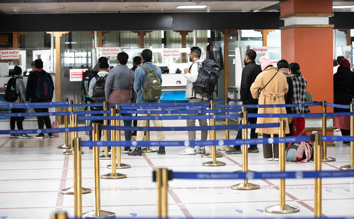 अब भिजिट भिसामा विदेश जाँदा होटल बुकिङ आवश्यक नपर्ने