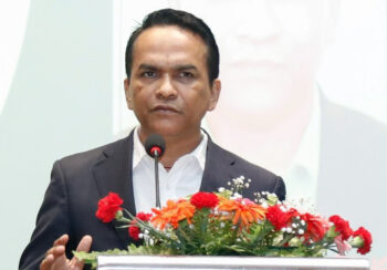 बैंकहरुलाई कर्जा प्याकेजहरु पुनरावलोकन गर्न गभर्नर पौडेलको निर्देशन