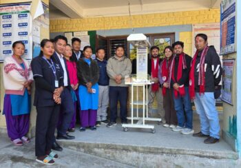 ज्योति विकास बैंकद्वारा कोशी प्रदेशका दुर्गम क्षेत्रका स्वास्थ्य चौकीहरुलाई बेबी वार्मर प्रदान