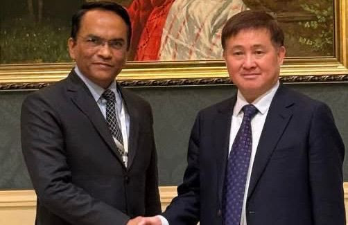 गभर्नर पौडेल र पिपुल्स बैंक अफ चाइनाका गभर्नर फानबीच भेटवार्ता