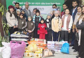 कामना सेवा विकास बैंकद्वारा बाल आश्रमलाई खाद्यान्न तथा शैक्षिक सामाग्री वितरण