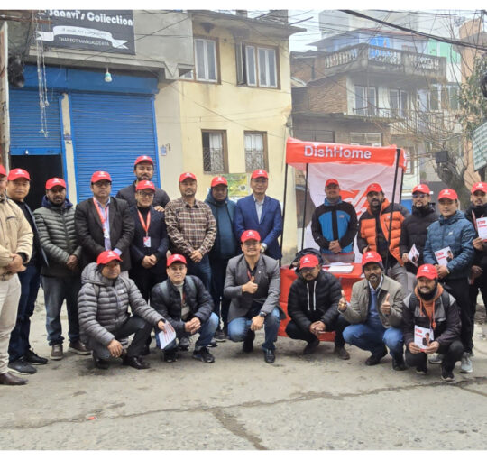 डिसहोम इन्टरनेटको ‘सर्भिस अन डुअर’ अभियान सुरुवात