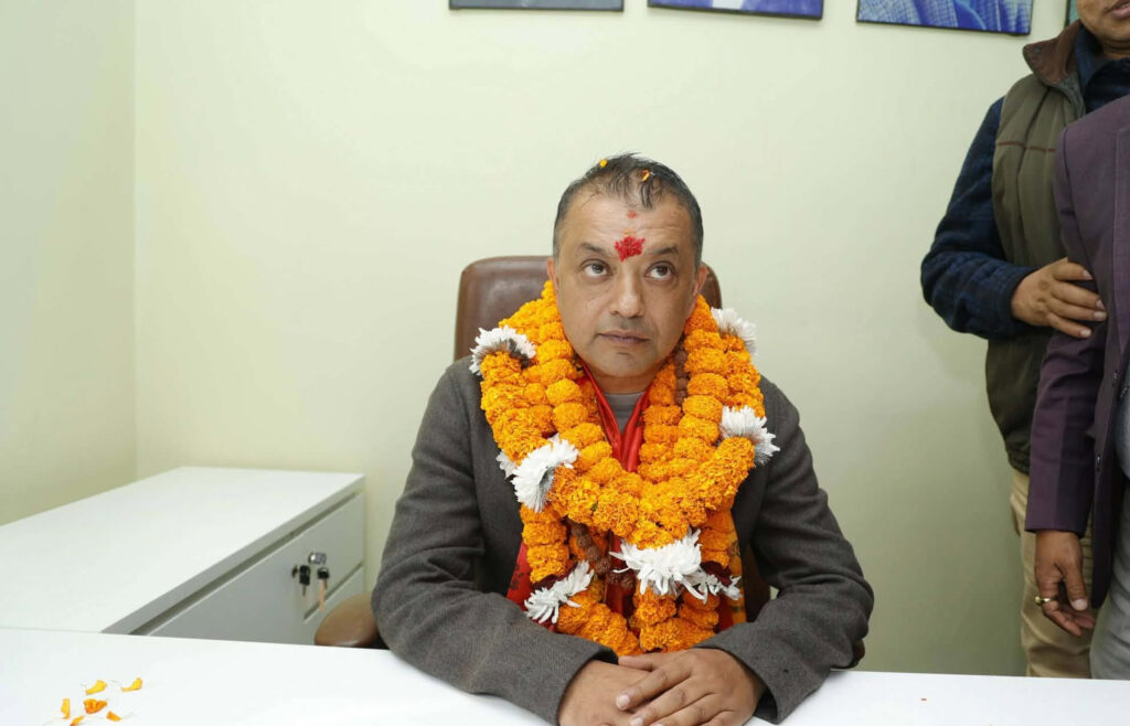 गगनकाे राजीनामा कांग्रेसद्वारा अस्वीकार