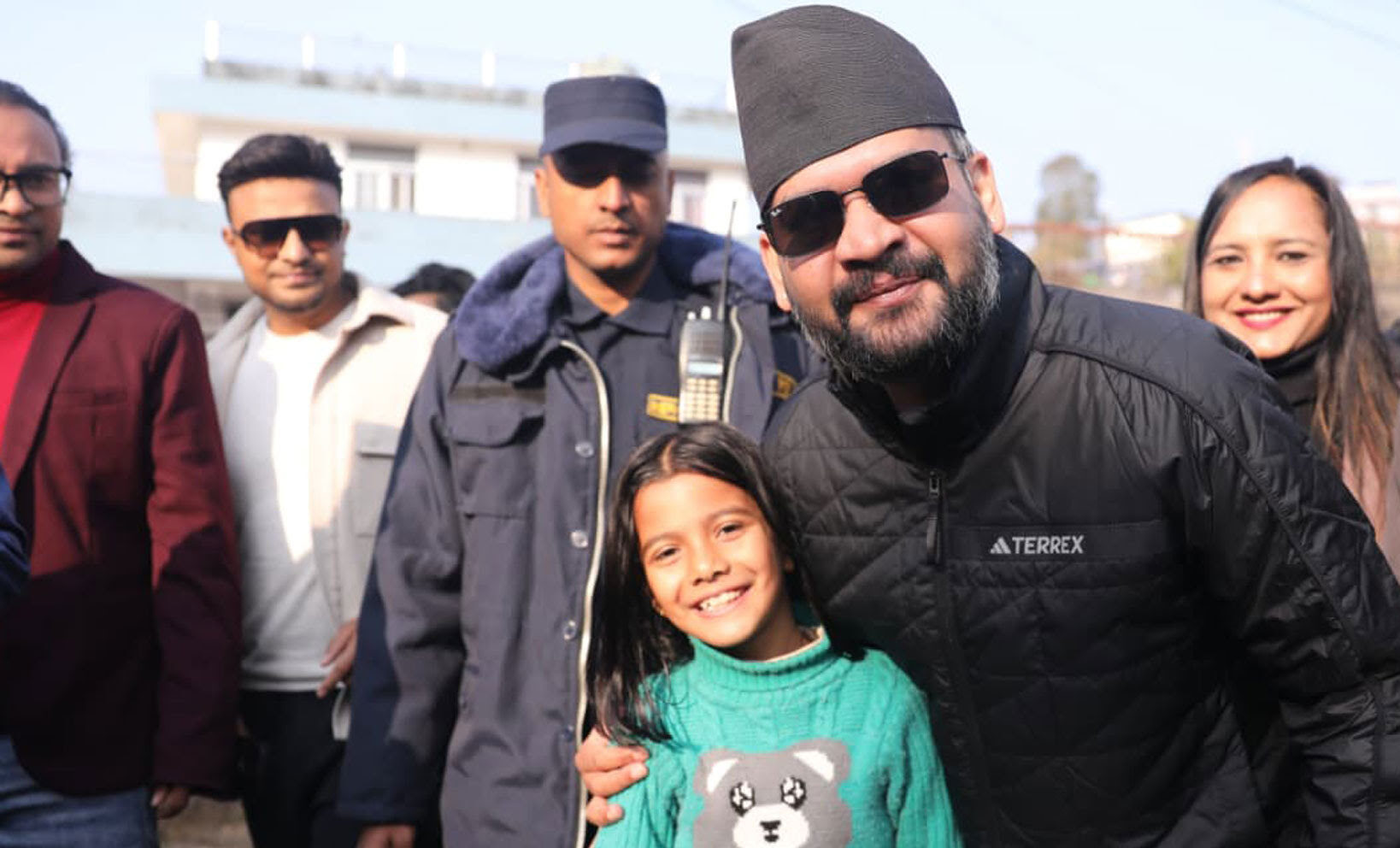 बालेनको क्रेजः इलाममा बाआमा खुसी