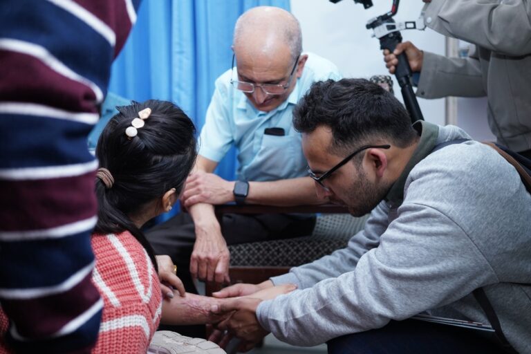 नबिल निःशुल्क जलन उपचार शिविर