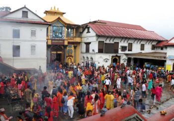 महाशिवरात्रि : गरगहना लगाएर मन्दिर नजान प्रहरीको अनुरोध