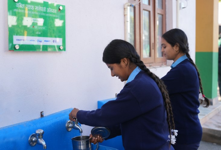 नबिल बैंकका अध्यक्ष चौधरीद्वारा नबिल स्वच्छ खानेपानी अभियानको डिजिटल उद्घाटन